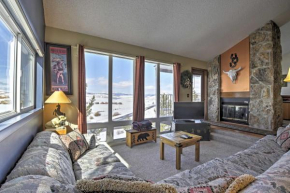 Granby Condo with Fireplace, Hot Tub and Lift Access!